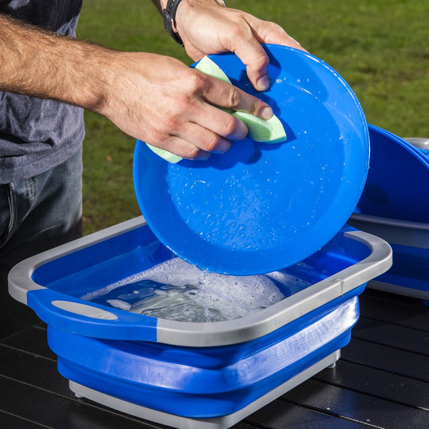 Collapsible store camping kettle