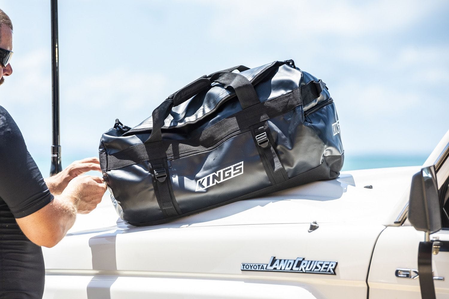 Extra large clear duffle bag 2025