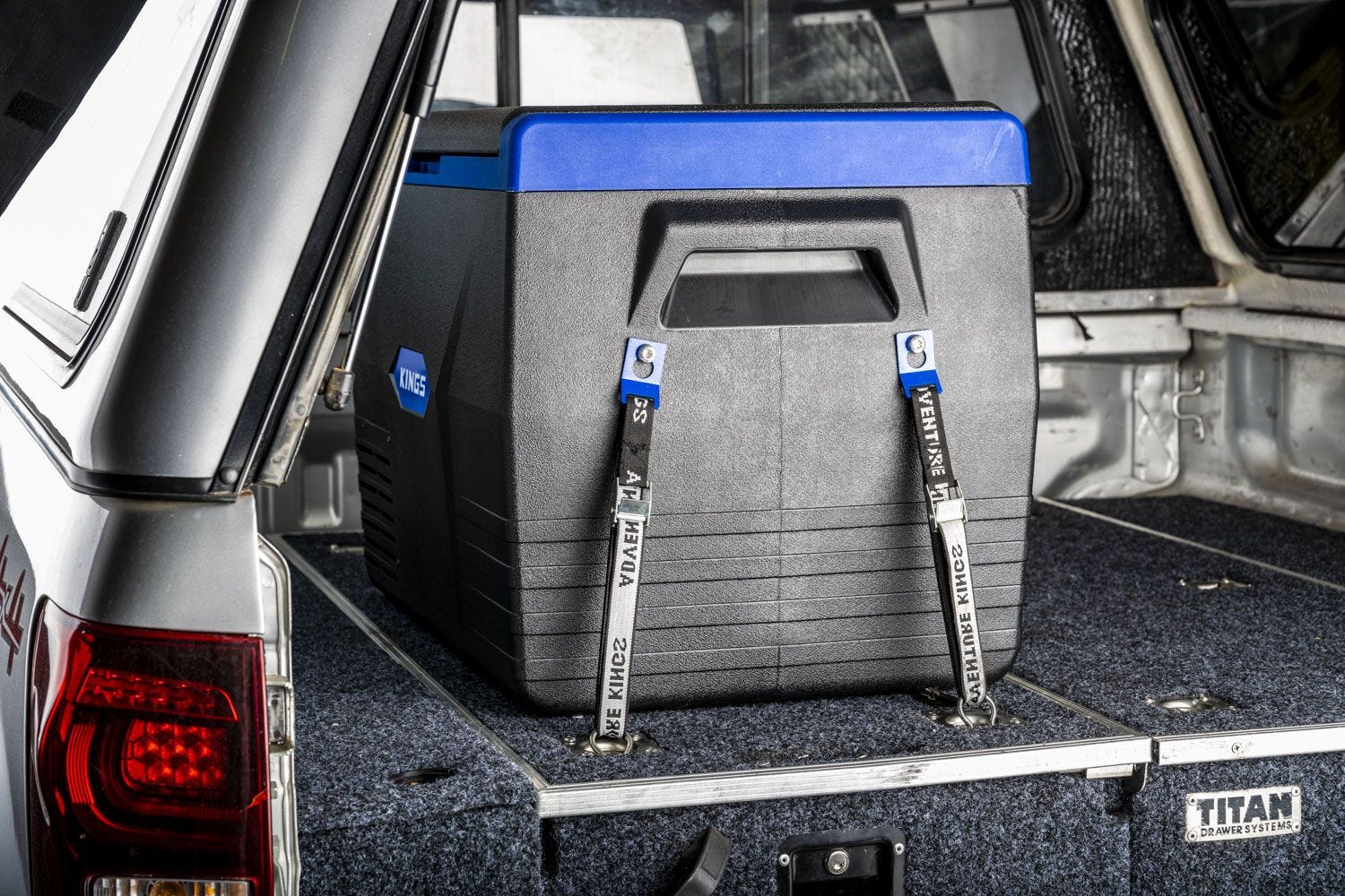 Engel tie down top