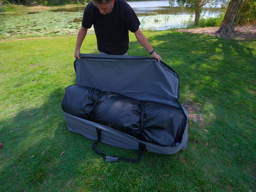 Easily transportable with carry bag